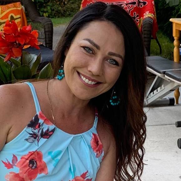 Meet your Posher, Audrey - Picture 1 of 1